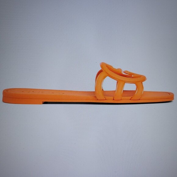 Gucci Interlocking G Slide Sandals - Picture 4 of 14